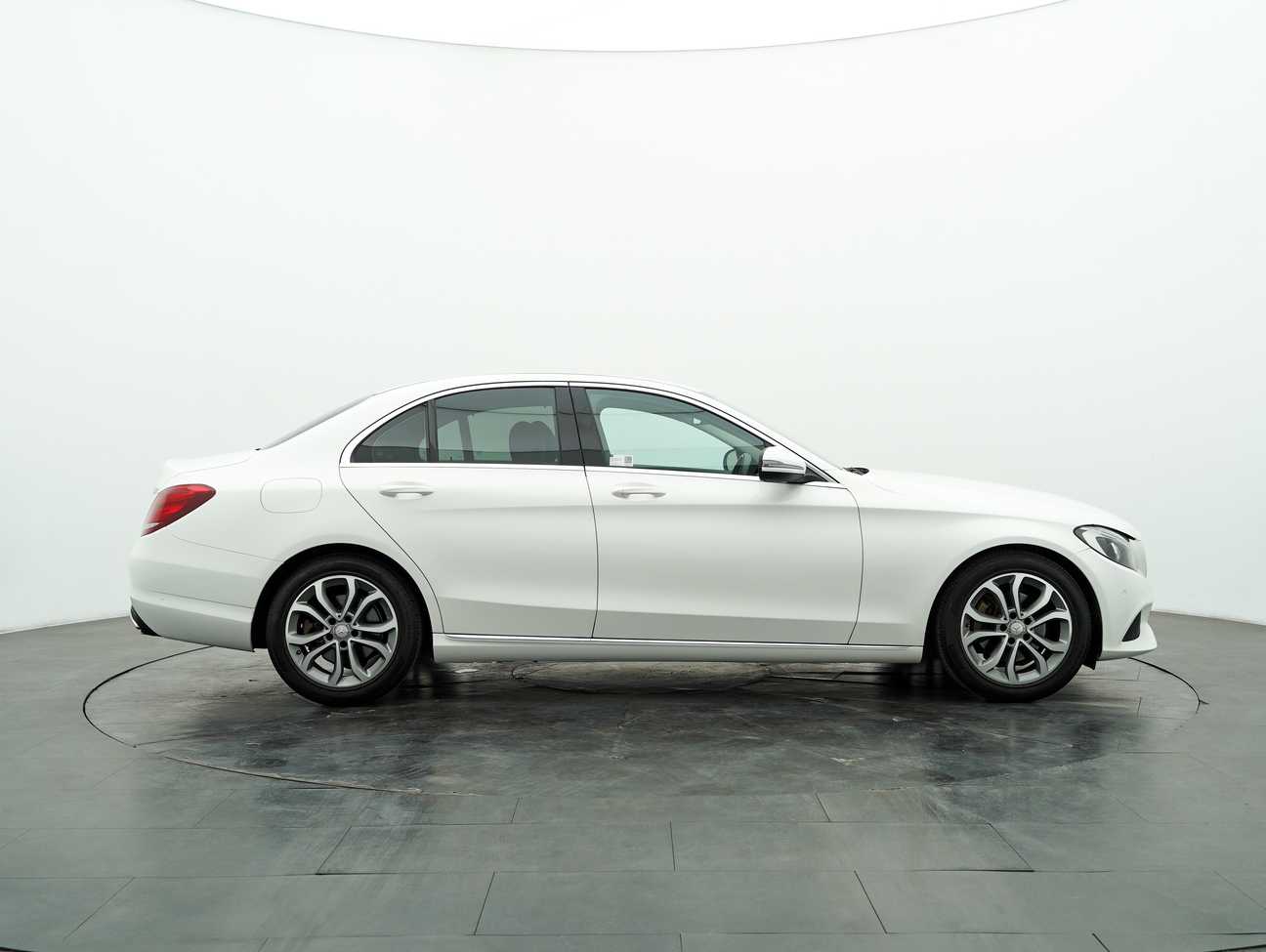 used 2015 Mercedes-Benz C200 Avantgarde 2.0