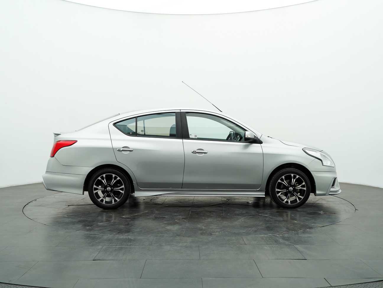 used 2019 Nissan Almera VL 1.5