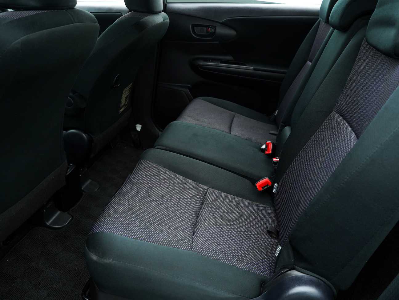 used 2014 Toyota Wish X 1.8