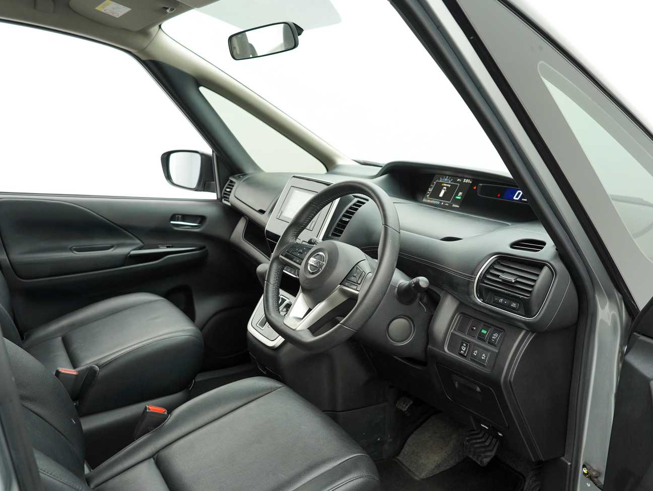 used 2019 Nissan Serena S-Hybrid High-Way Star 2.0