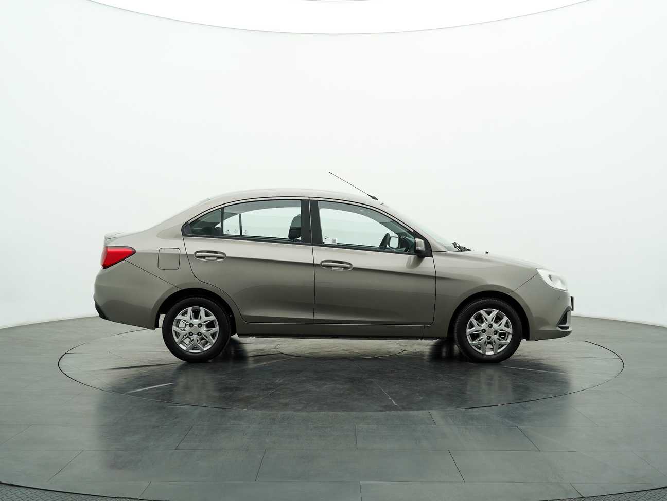 used 2018 Proton Saga Executive 1.3