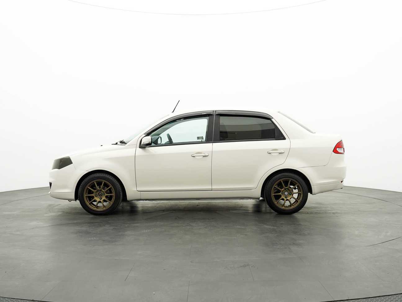 used 2015 Proton Saga FLX Standard 1.3