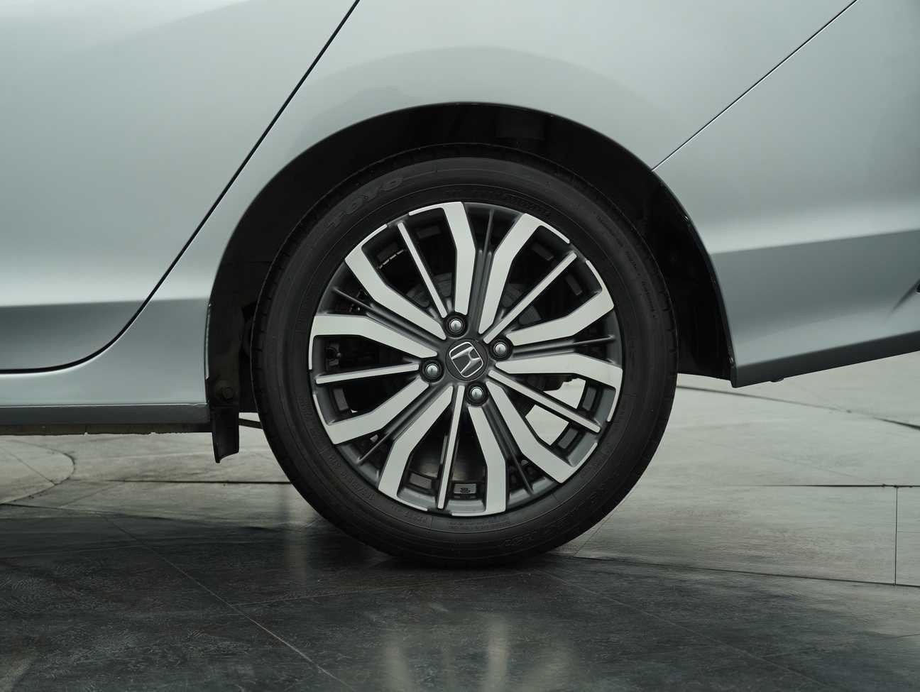 used 2017 Honda City V i-VTEC 1.5