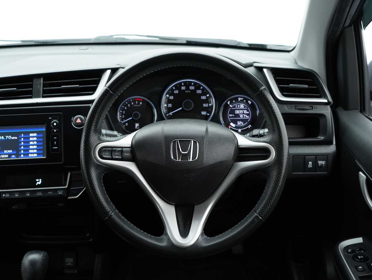 used 2017 Honda BR-V V 1.5