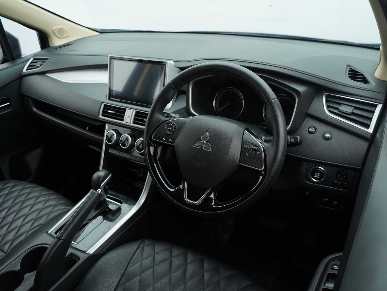 terpakai 2021 Mitsubishi Xpander  1.5