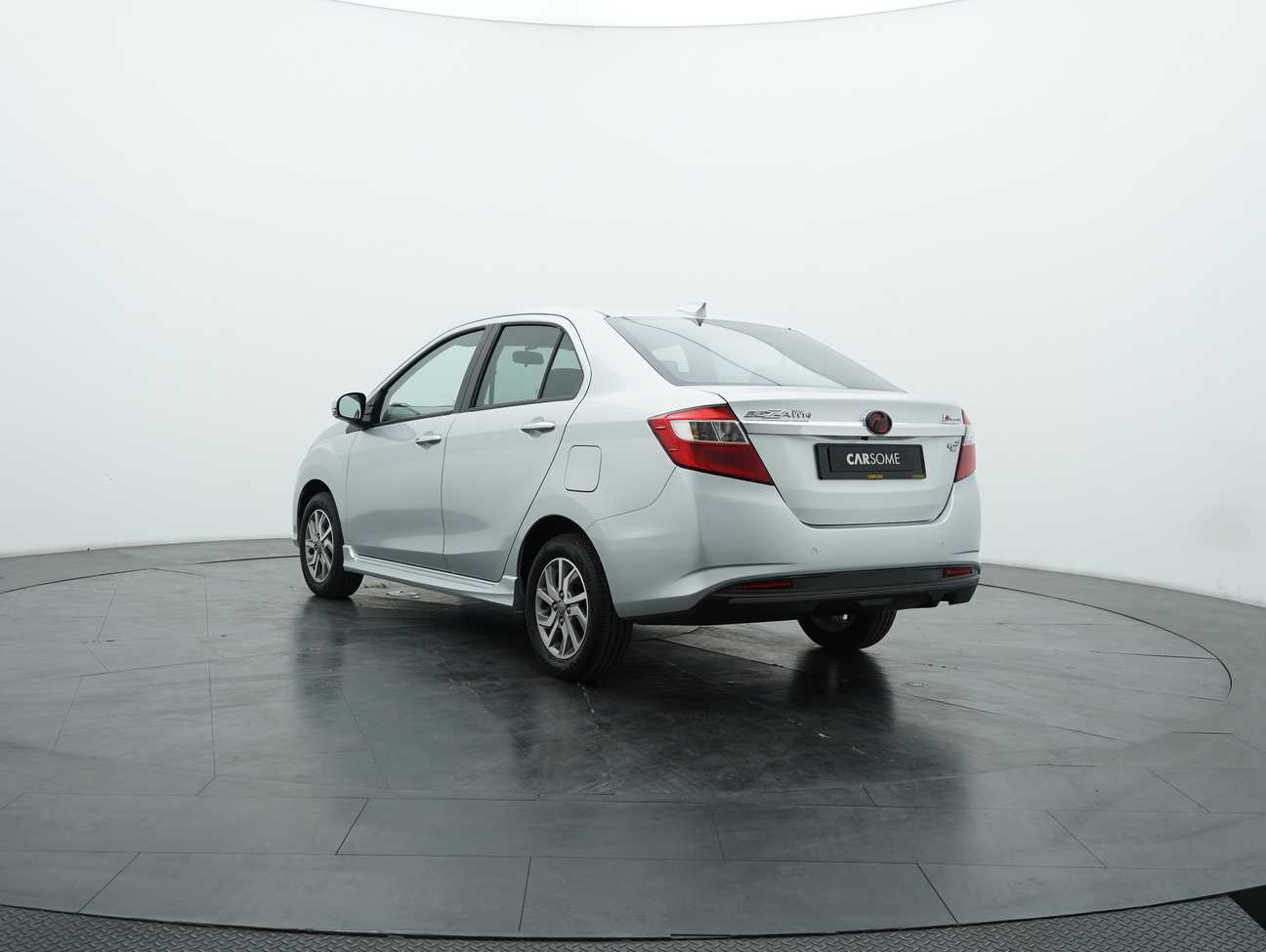 terpakai 2019 Perodua Bezza Advance 1.3