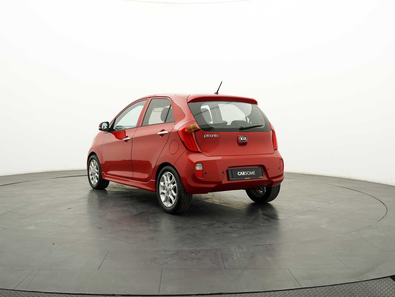 terpakai 2014 Kia Picanto  1.2