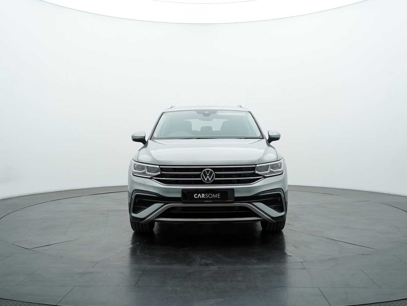 terpakai 2023 Volkswagen Tiguan Allspace Elegance 1.4