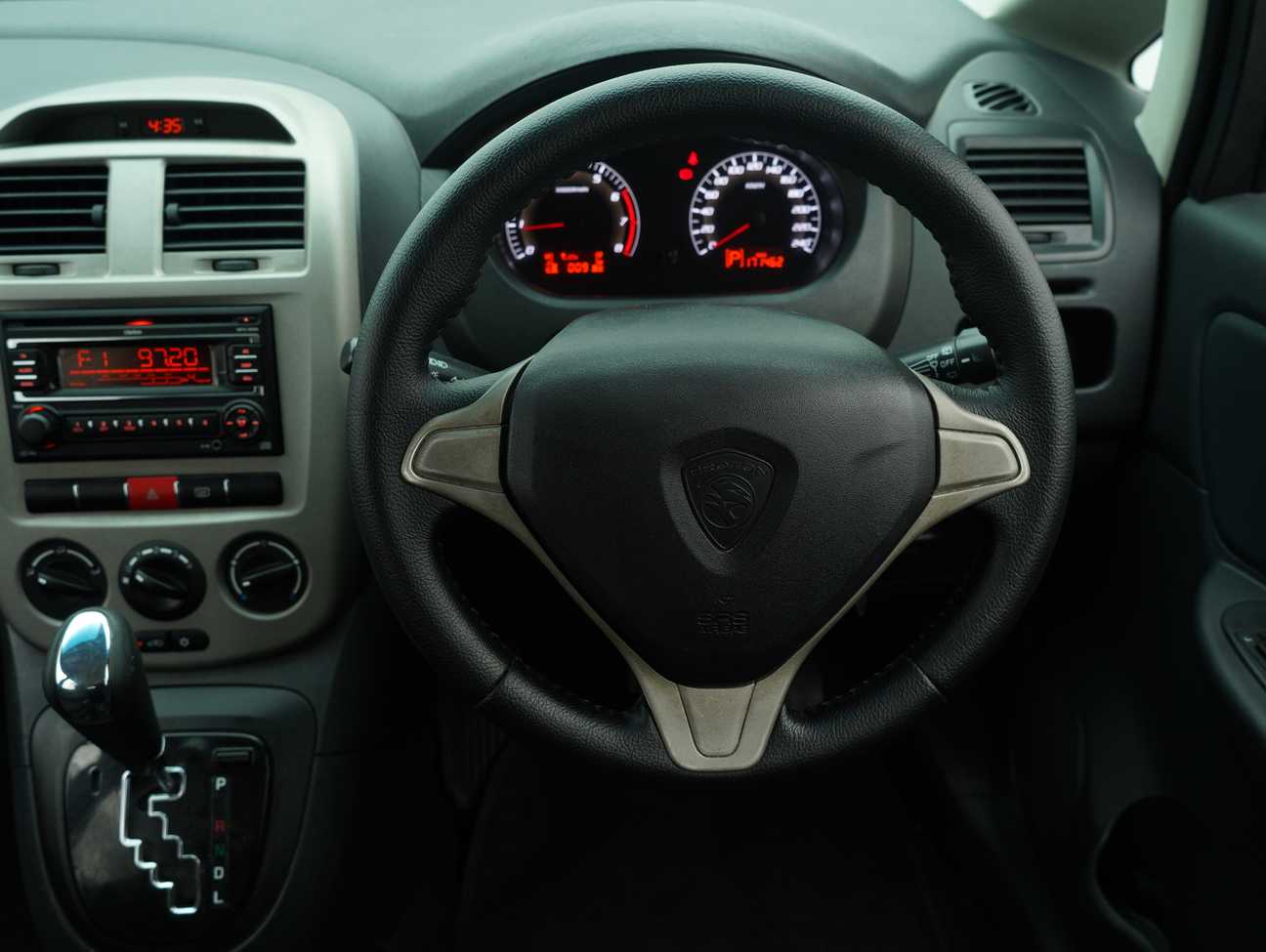 terpakai 2013 Proton Exora Bold CFE Standard 1.6