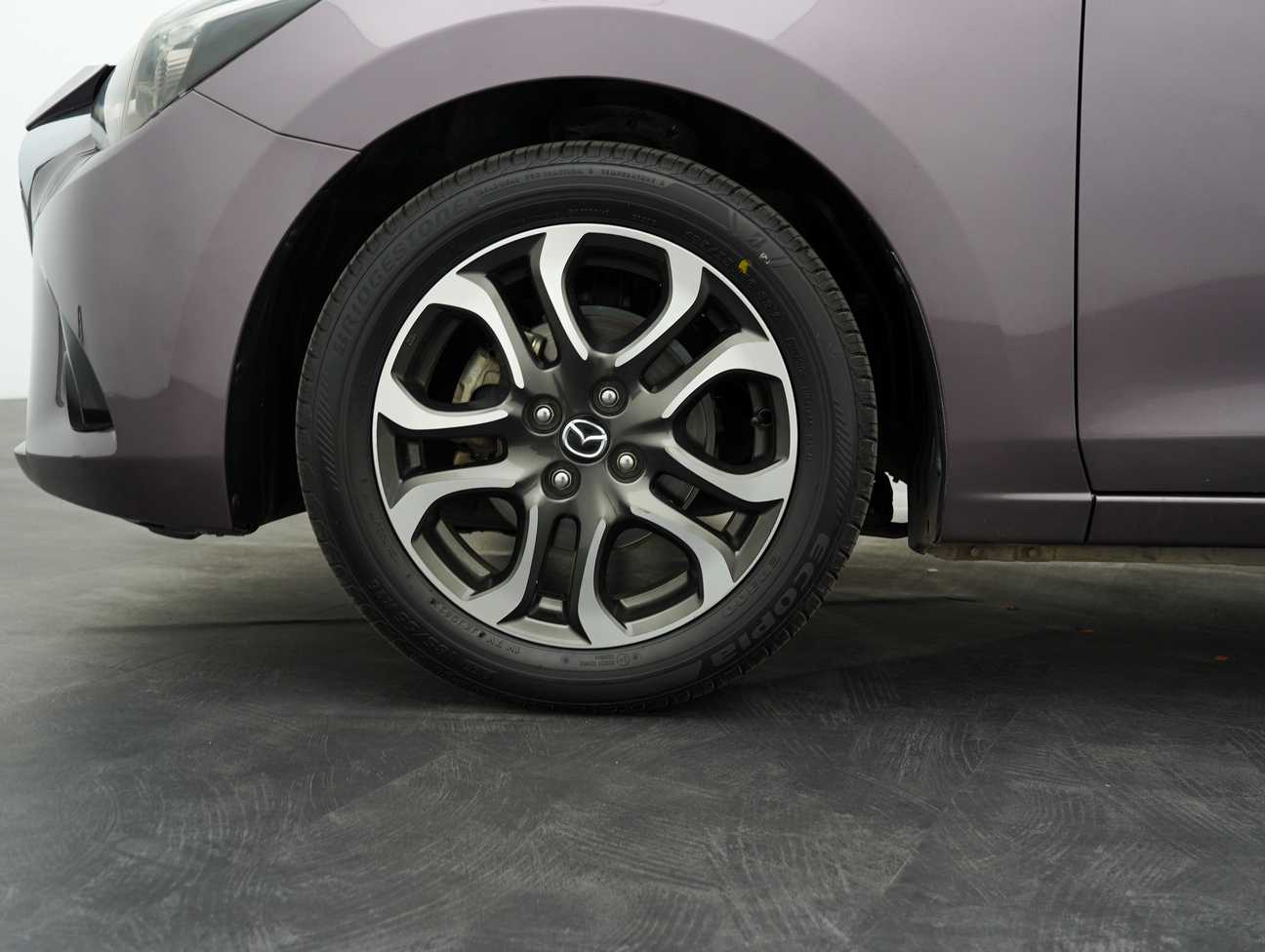 terpakai 2017 Mazda 2 HATCHBACK SKYACTIV 1.5