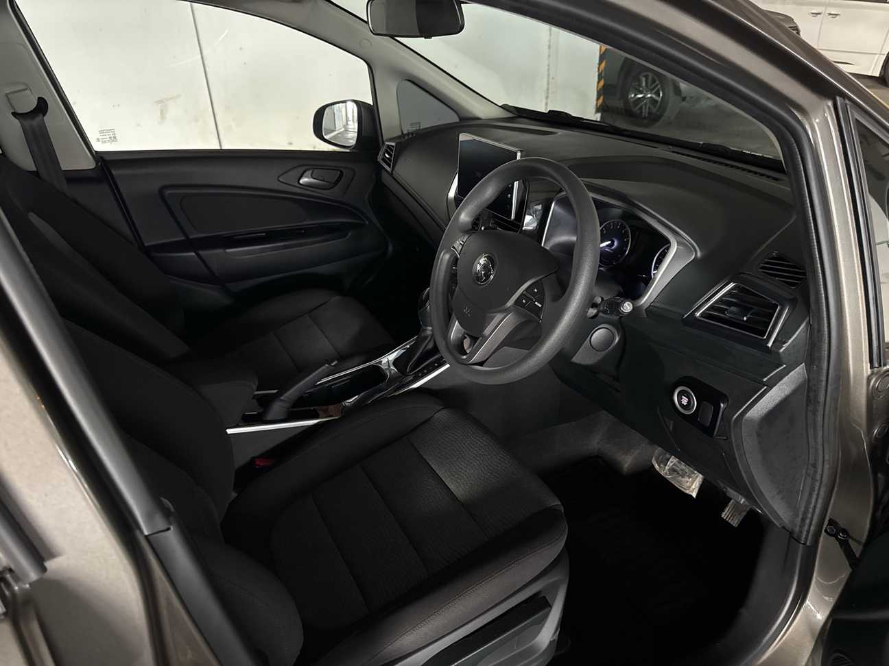 terpakai 2025 Proton Persona Executive 1.6