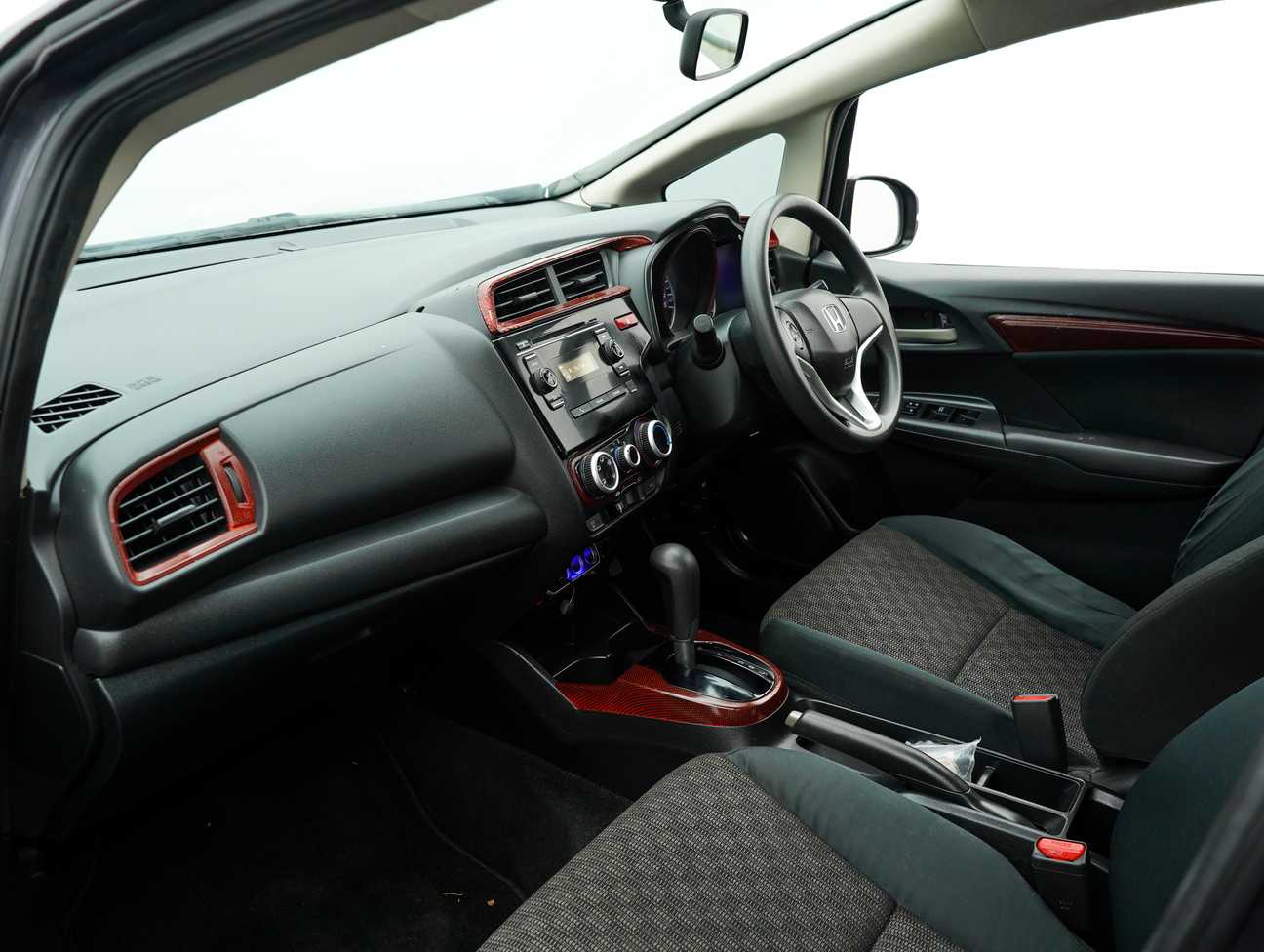 terpakai 2017 Honda JAZZ E 1.5