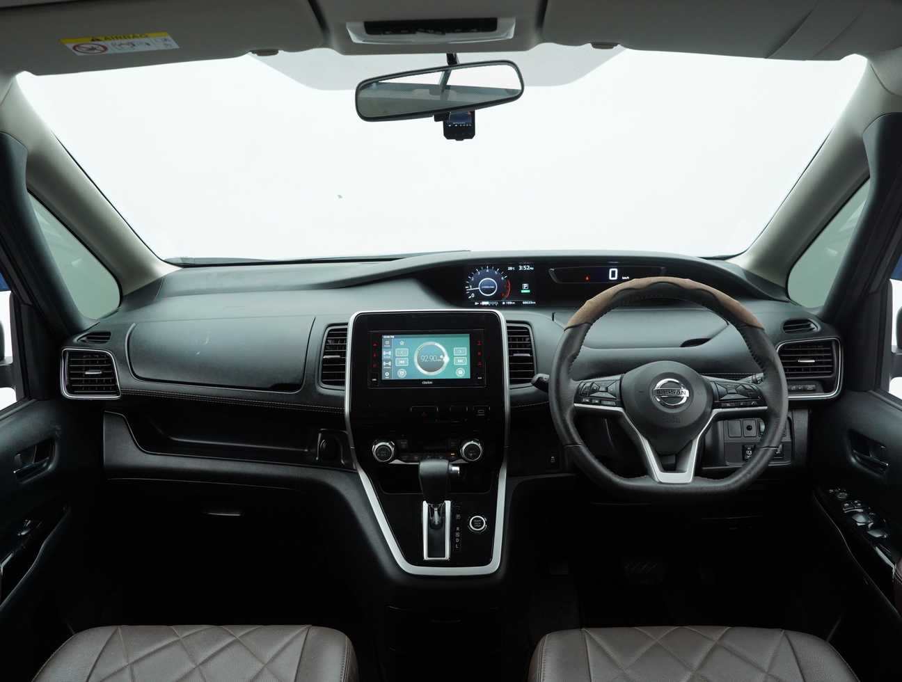 used 2022 Nissan Serena S-Hybrid High-Way Star 2.0