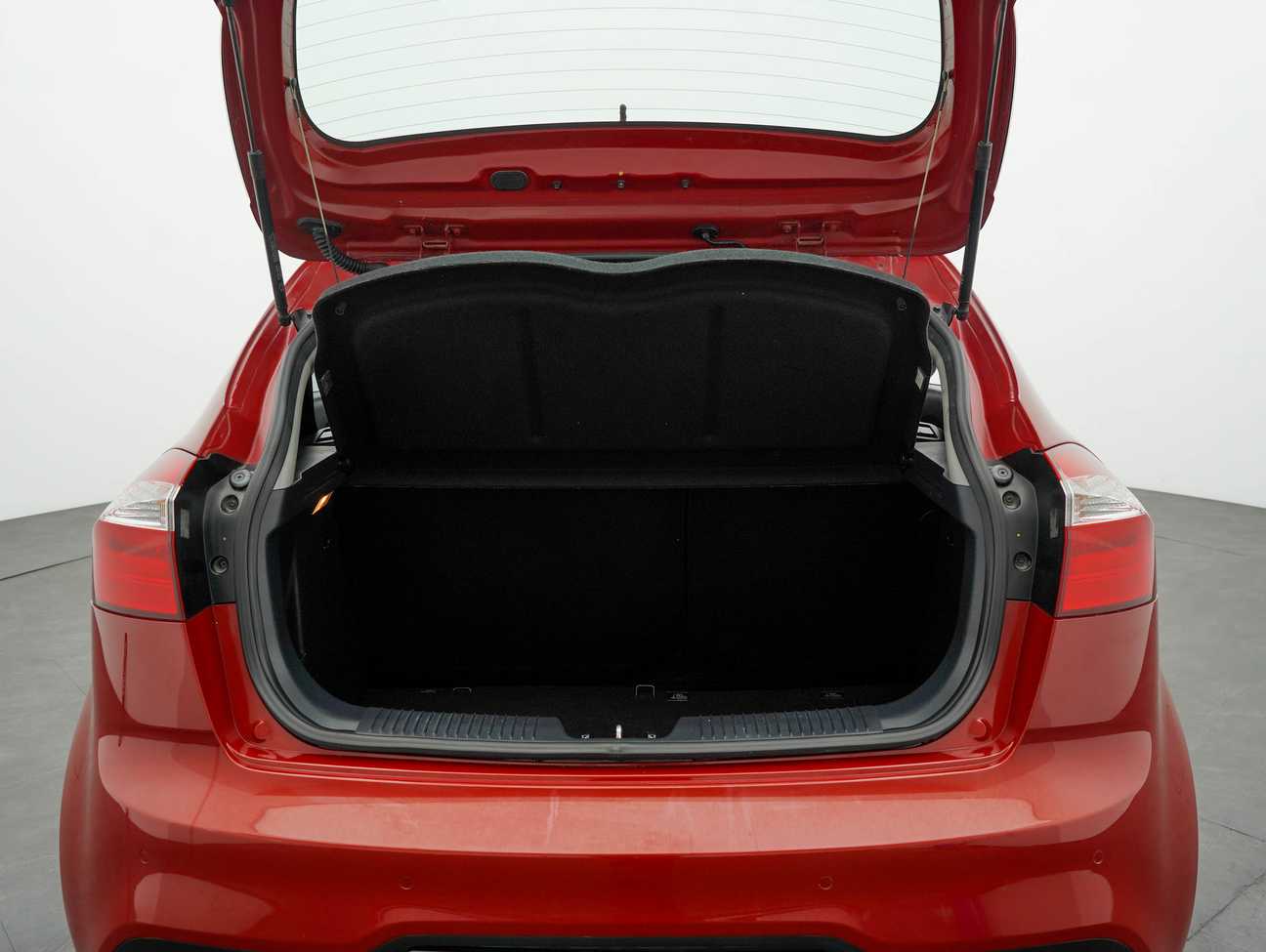 used 2014 Kia RIO UB 1.4