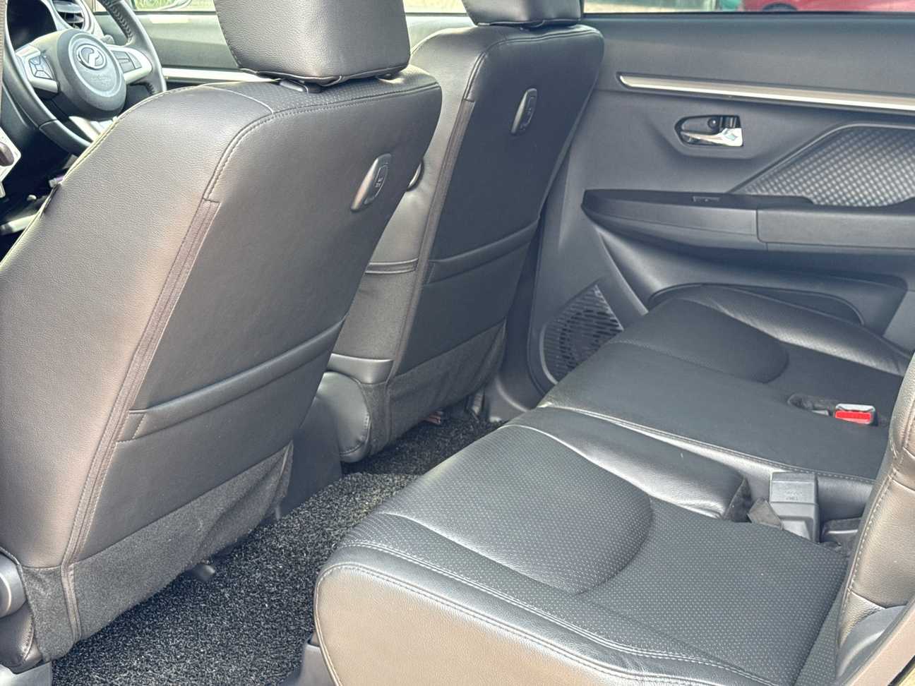 terpakai 2023 Perodua Aruz AV 1.5