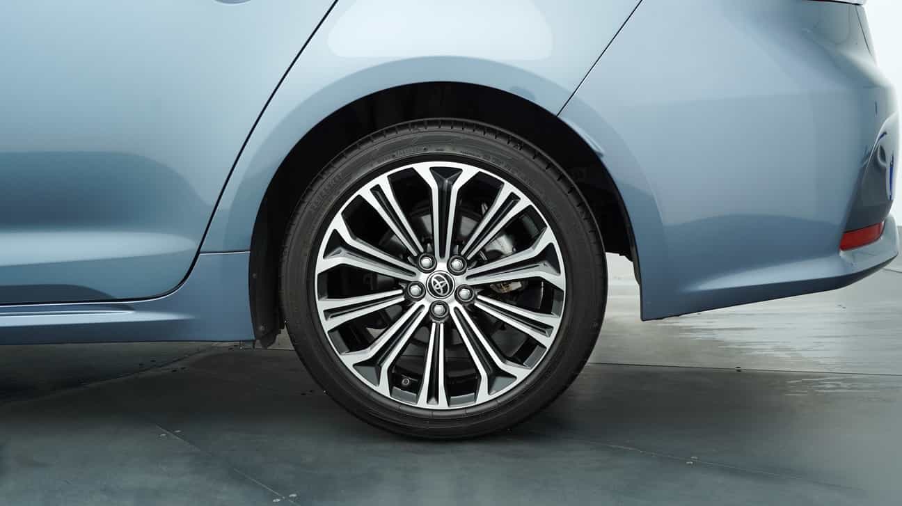 terpakai 2020 Toyota COROLLA ALTIS G 1.8