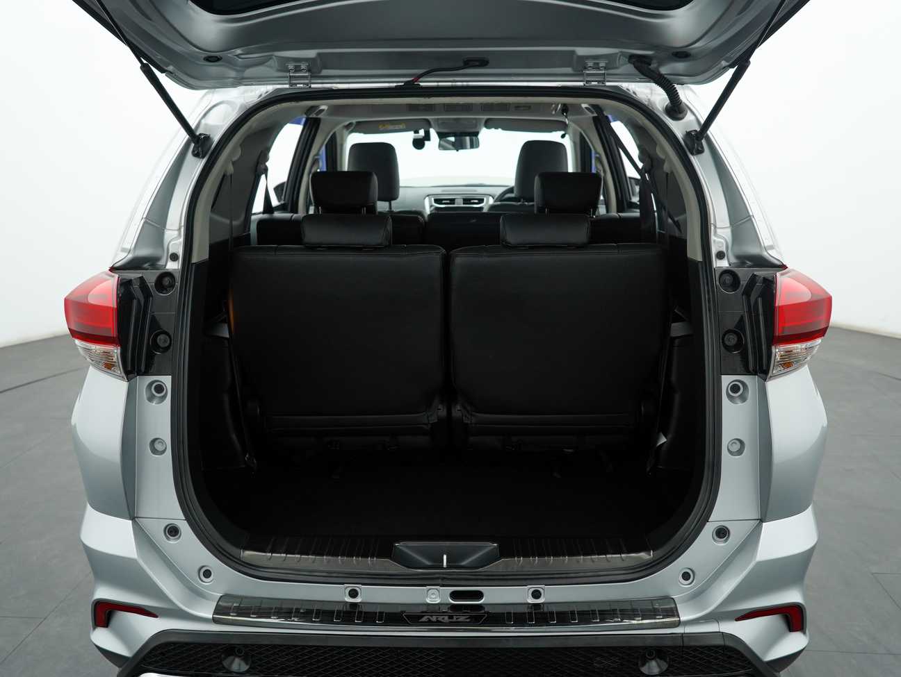 terpakai 2022 Perodua Aruz AV 1.5