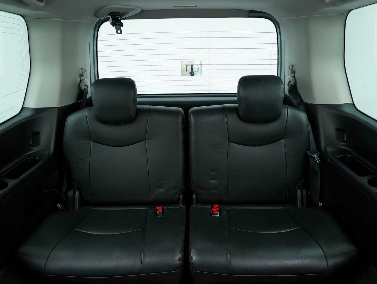 terpakai 2017 Nissan Serena S-Hybrid High-Way Star Premium 2.0