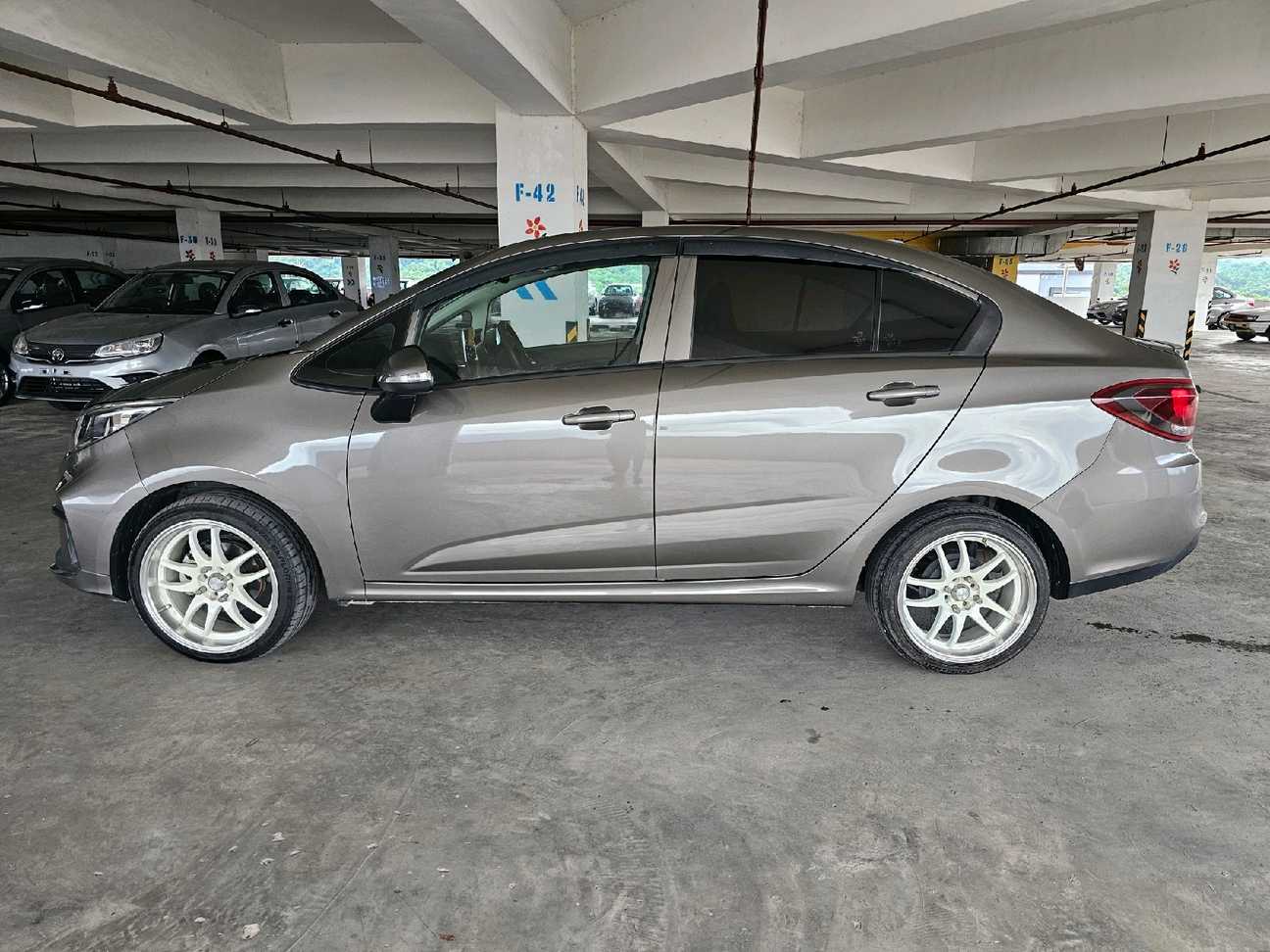 terpakai 2022 Proton Persona Standard 1.6