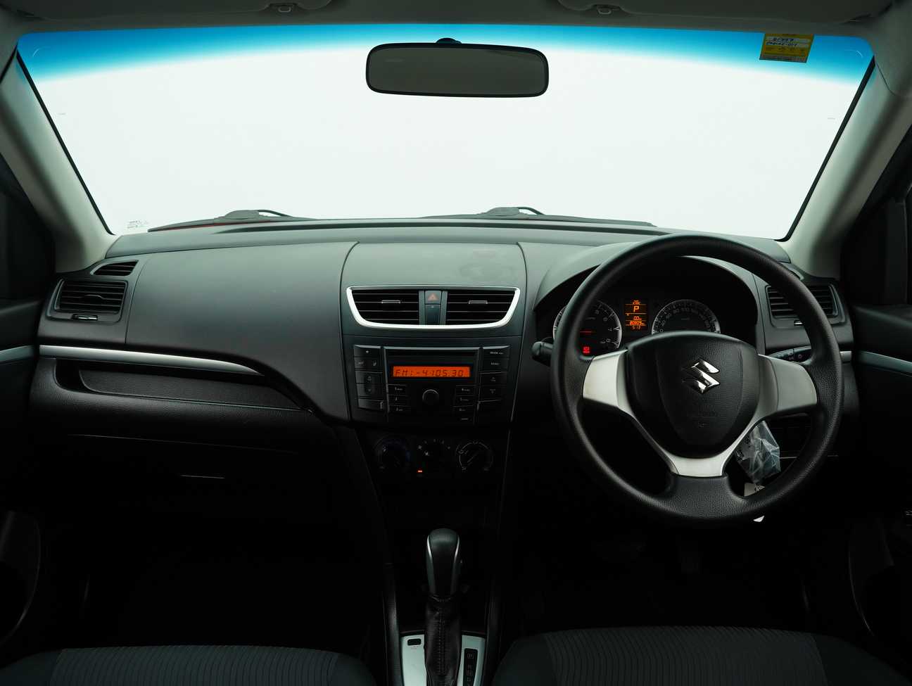 terpakai 2014 Suzuki Swift GL 1.4