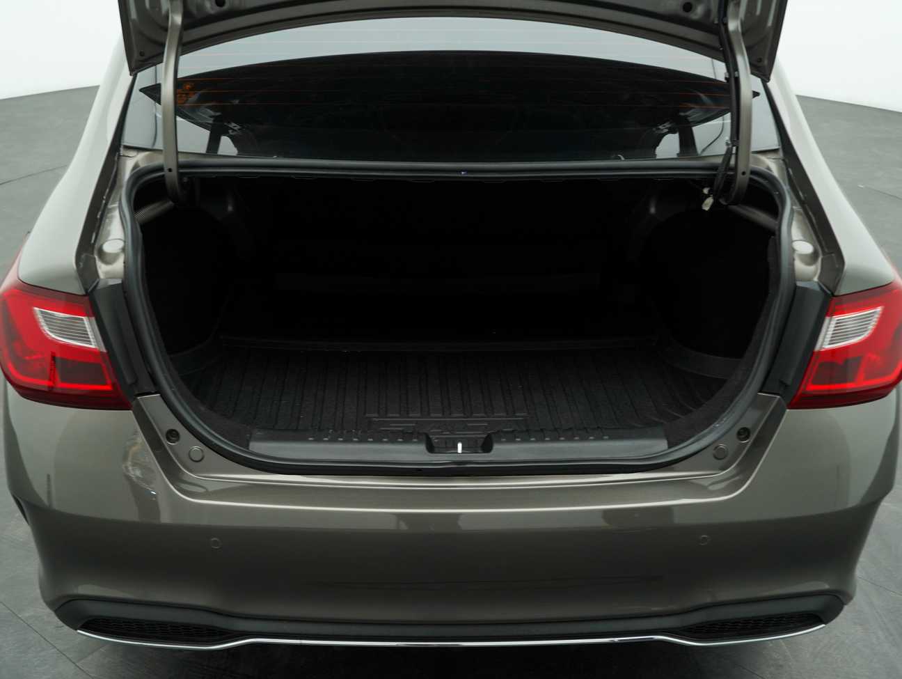 used 2021 Proton Saga Premium 1.3