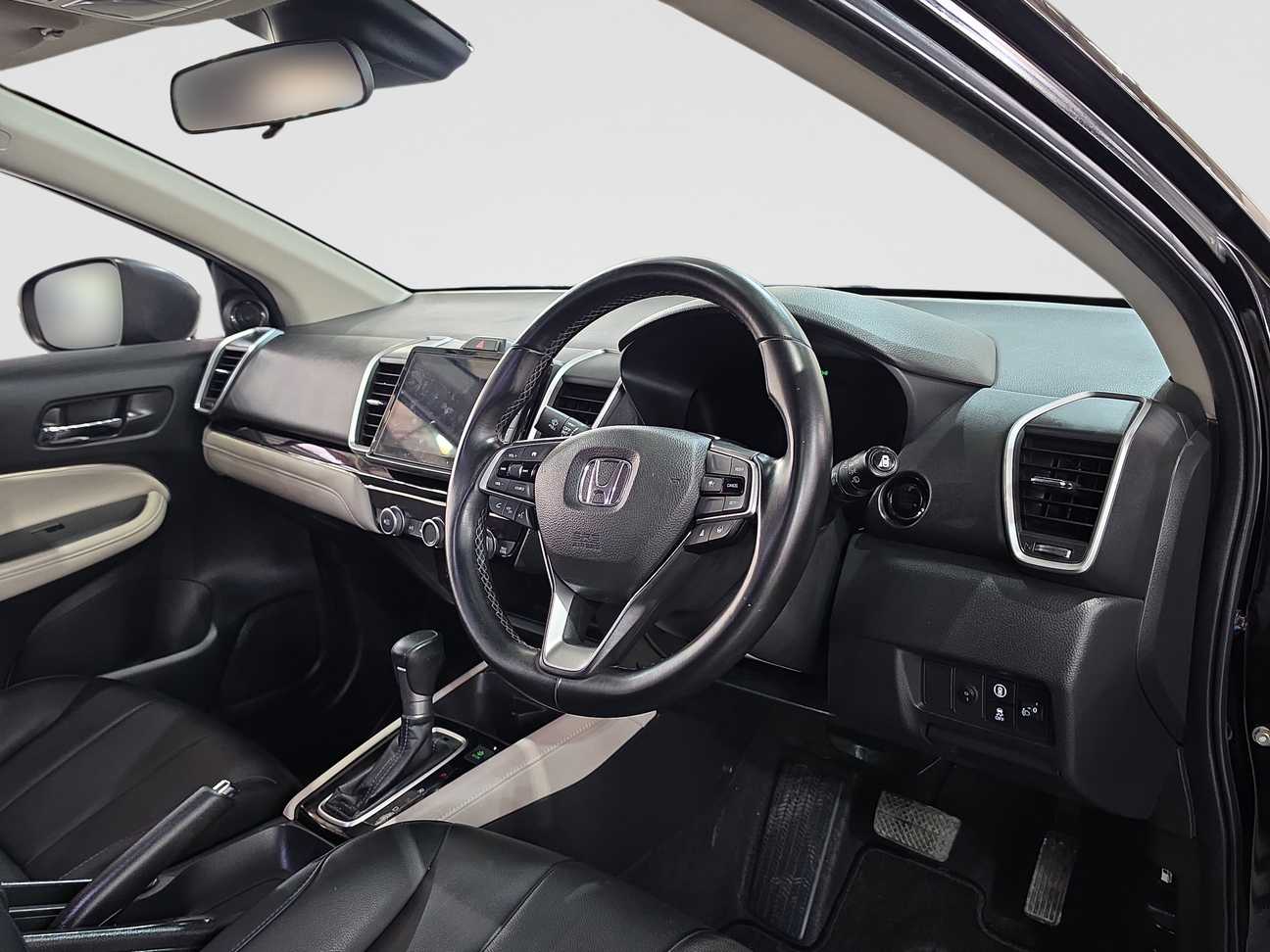 terpakai 2022 Honda City V Sensing 1.5