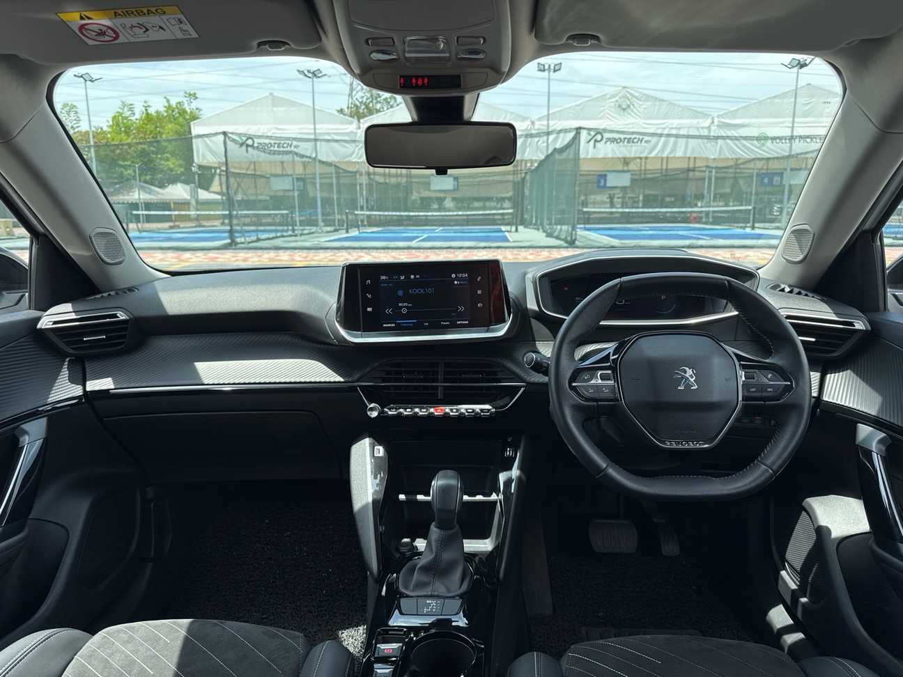 used 2024 Peugeot 2008 Allure 1.2