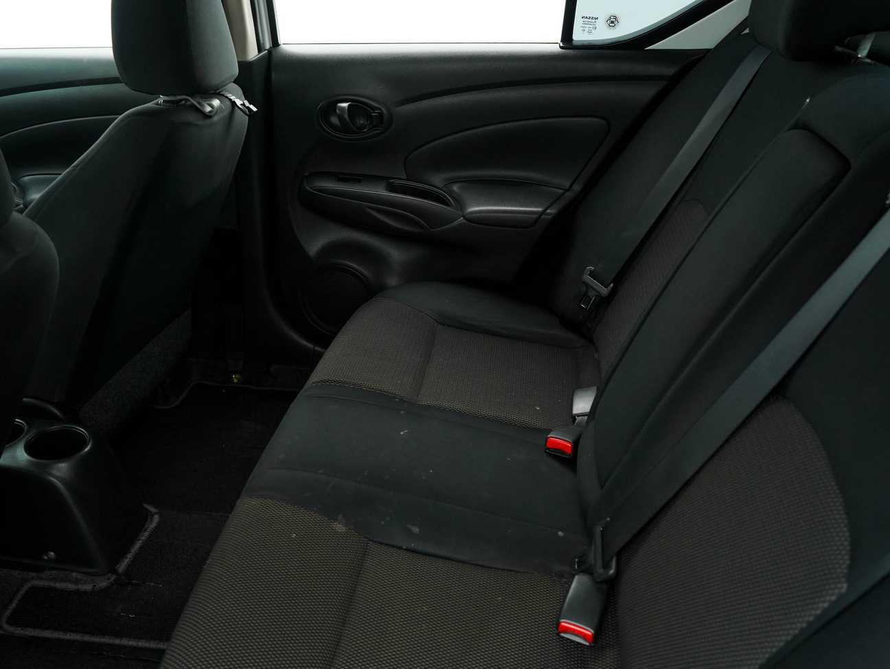 terpakai 2014 Nissan Almera E 1.5