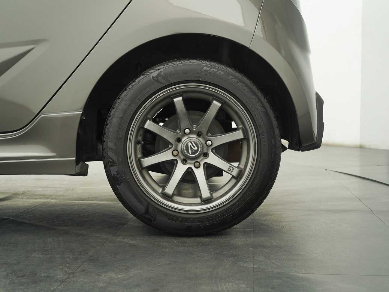 used 2015 Proton Iriz Standard 1.3