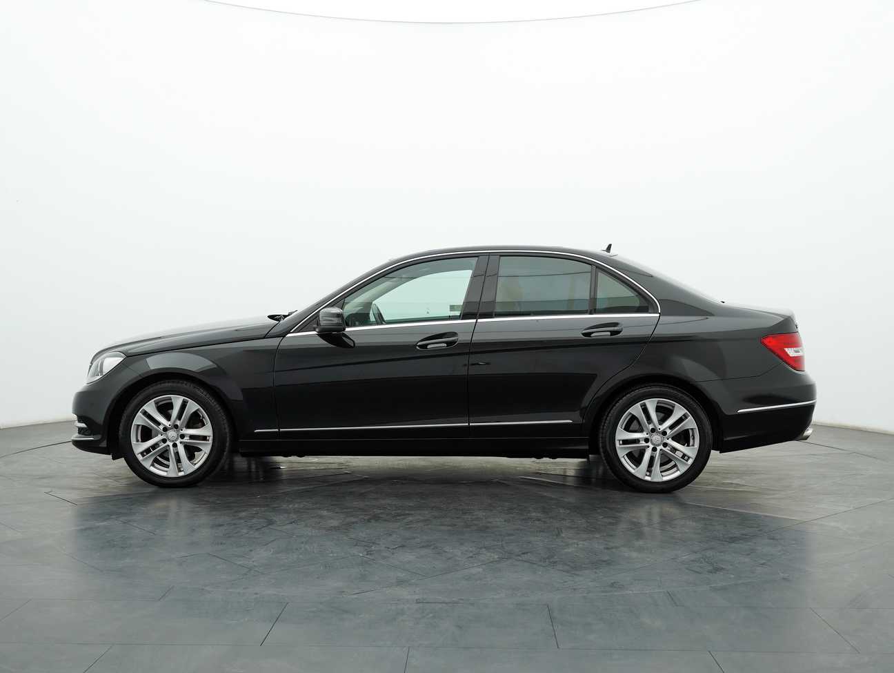 used 2014 Mercedes-Benz C200 Avantgarde CGI 1.8