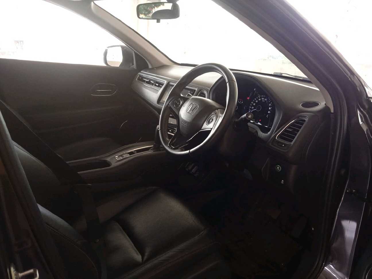 used 2021 Honda HR-V V 1.8