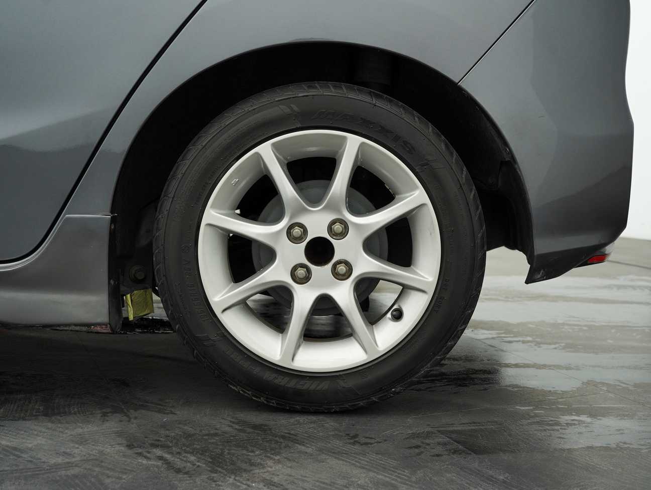 terpakai 2017 Honda JAZZ E 1.5