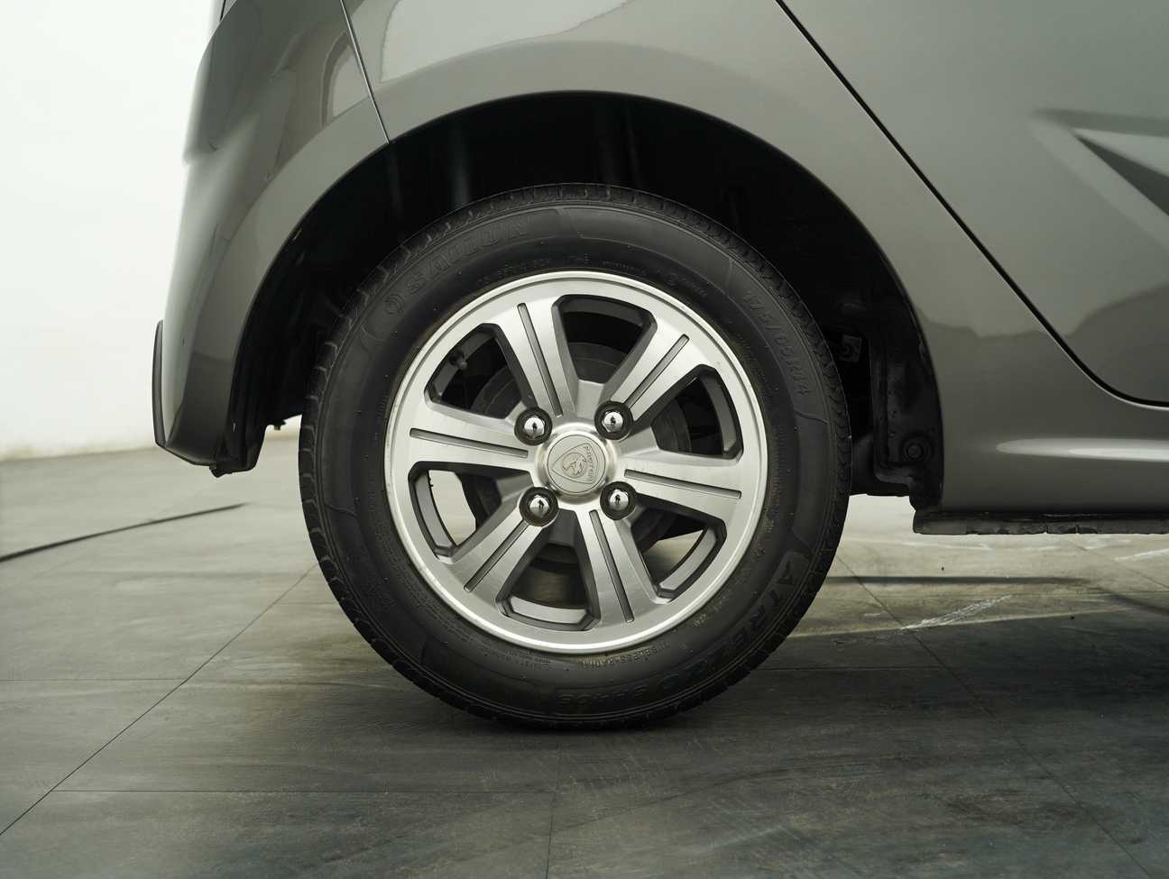 terpakai 2016 Proton Iriz Standard 1.3