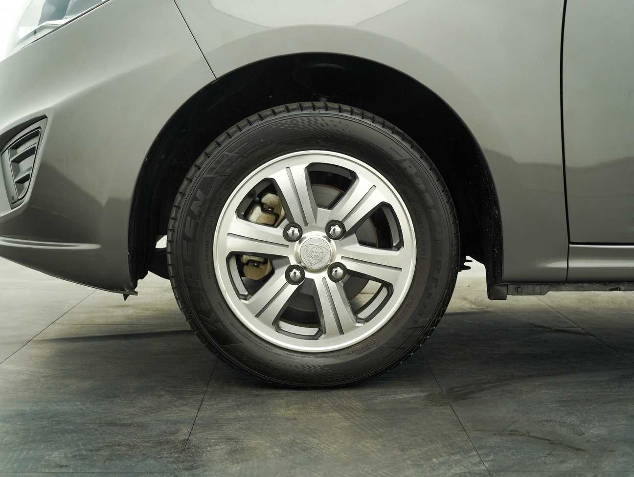 terpakai 2016 Proton Iriz Standard 1.3