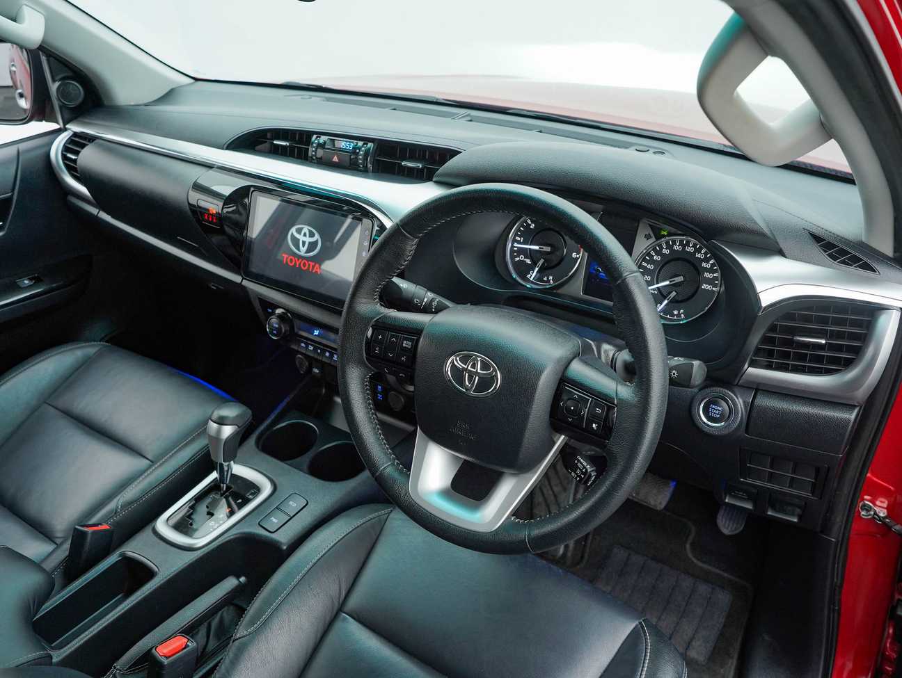 used 2023 Toyota Hilux V Dual Cab 2.4