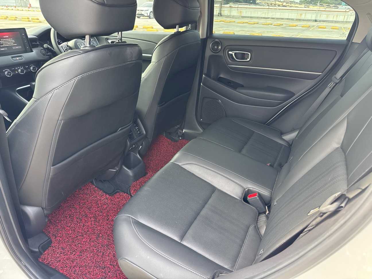 used 2023 Honda HR-V V 1.5