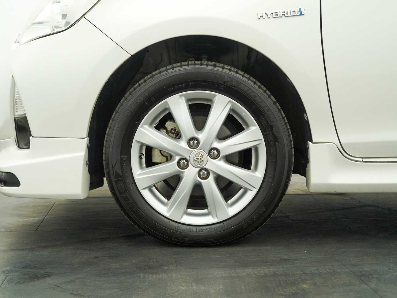 used 2013 Toyota Prius C Hybrid 1.5