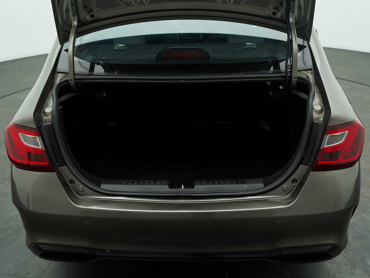 used 2023 Proton Saga Premium 1.3