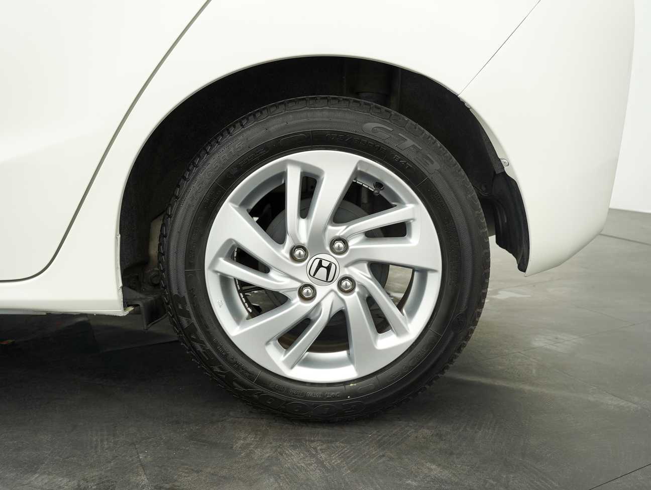 used 2016 Honda Jazz E 1.5