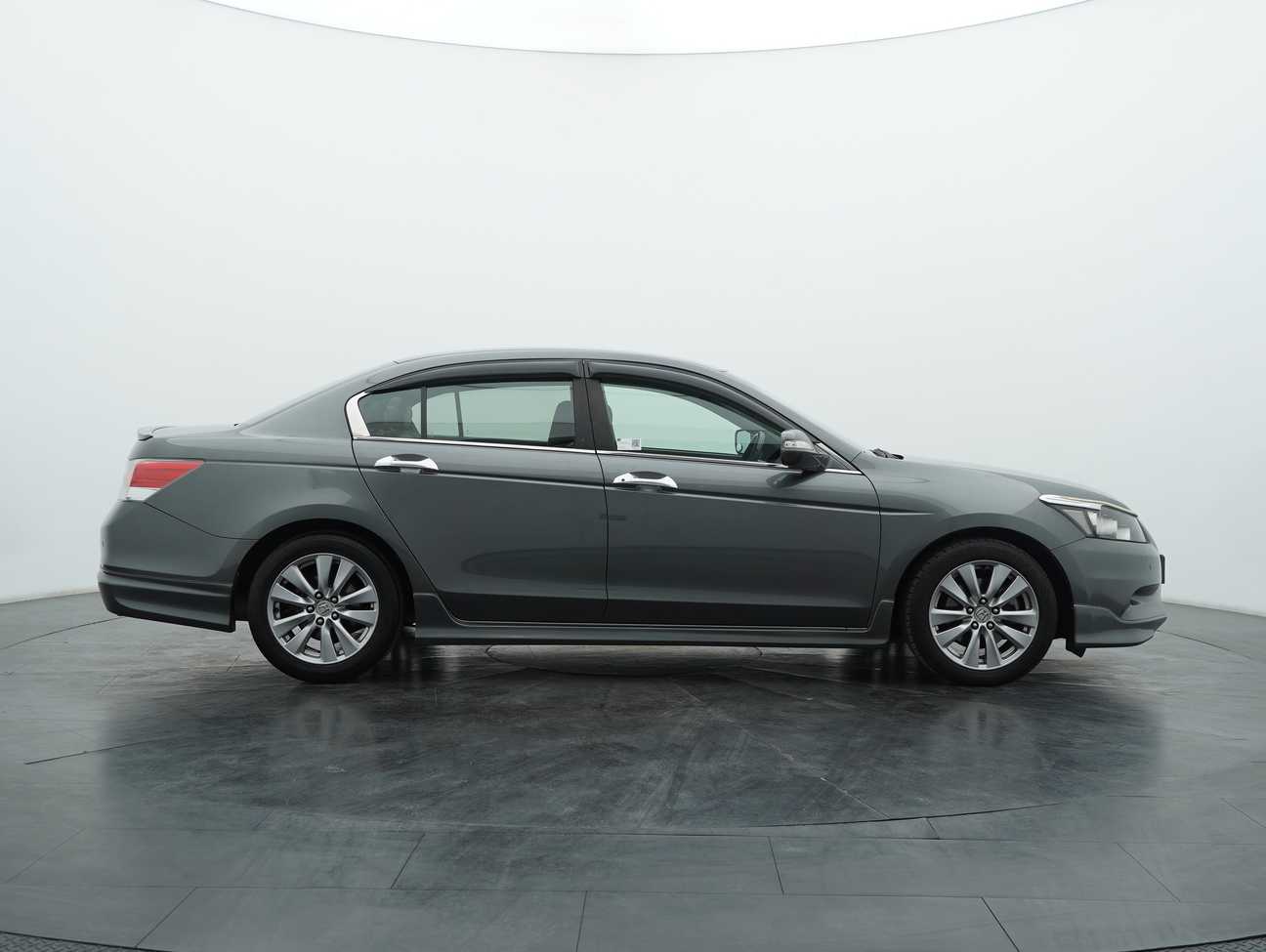 used 2011 Honda Accord VTi-L 2.0