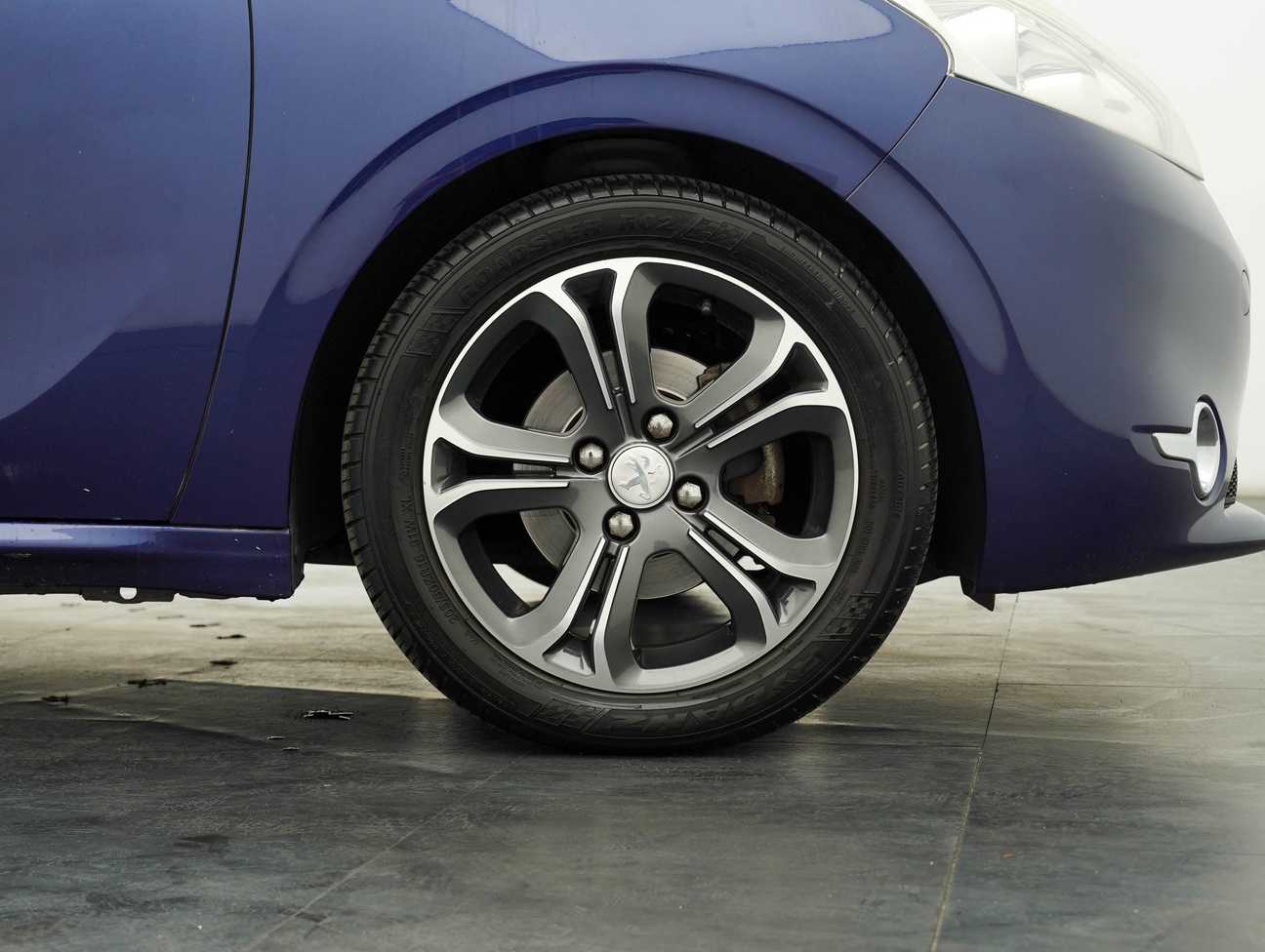 used 2013 Peugeot 208 Allure 5 Door 1.6