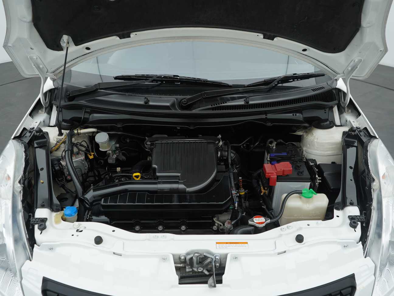 terpakai 2013 Suzuki Swift GL 1.4