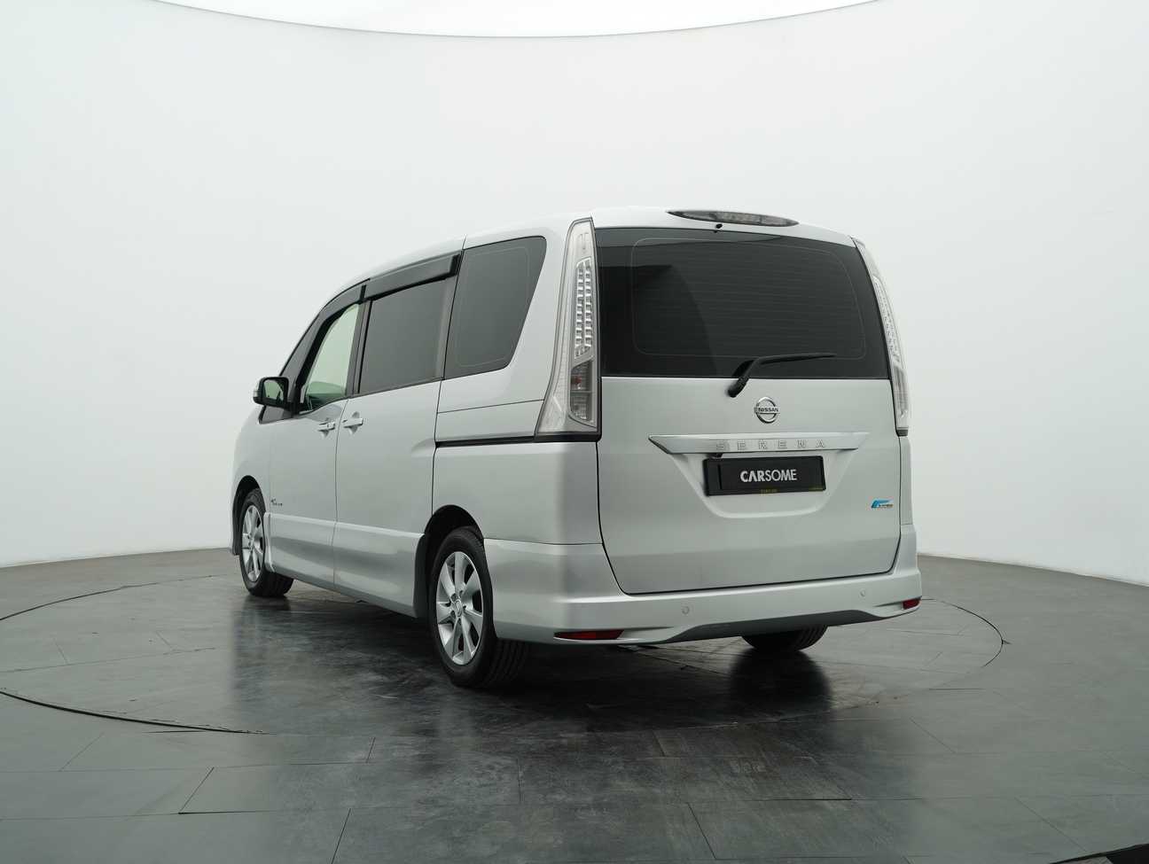 used 2013 Nissan Serena S-Hybrid High-Way Star 2.0
