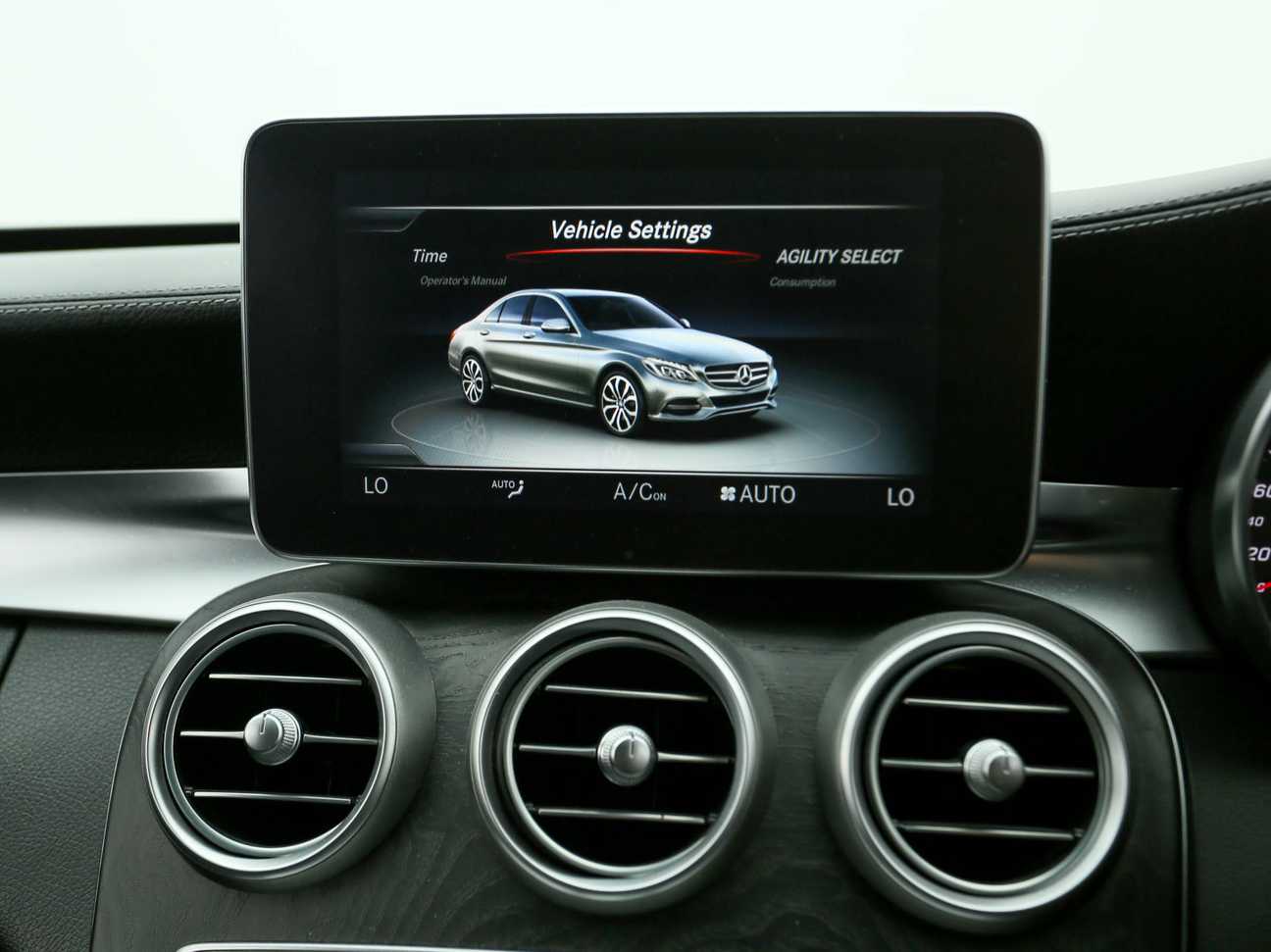 terpakai 2015 Mercedes-Benz C180 AMG 1.6