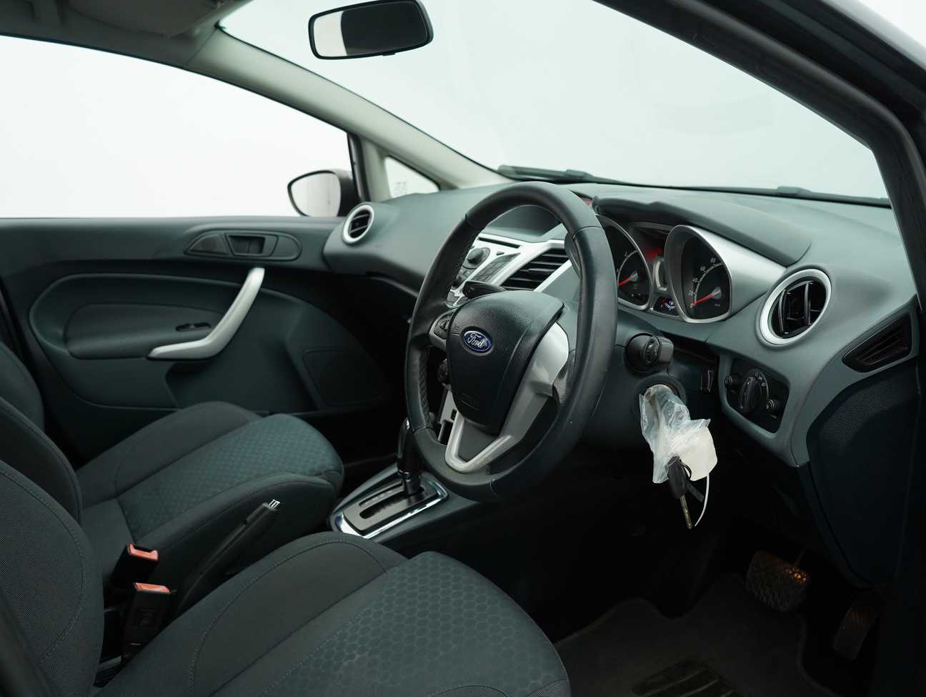 terpakai 2012 Ford Fiesta Sport 1.6