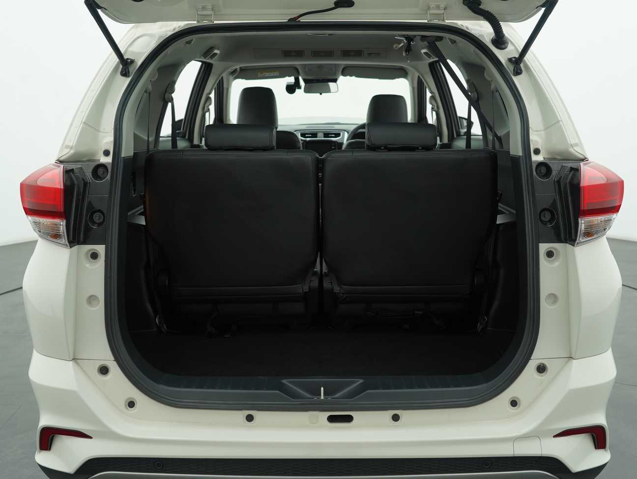 used 2023 Perodua Aruz AV 1.5