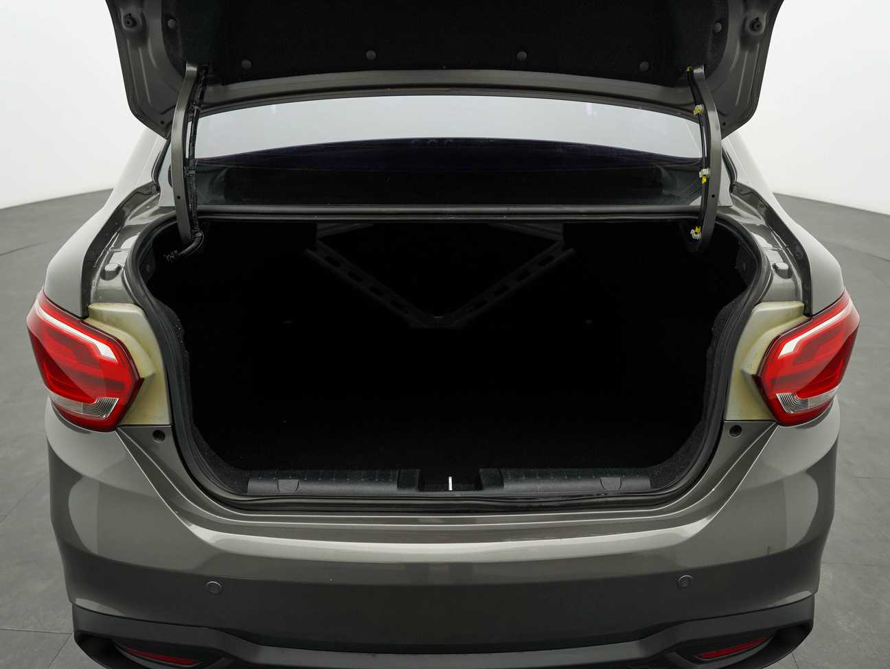 used 2018 Proton Persona Standard 1.6