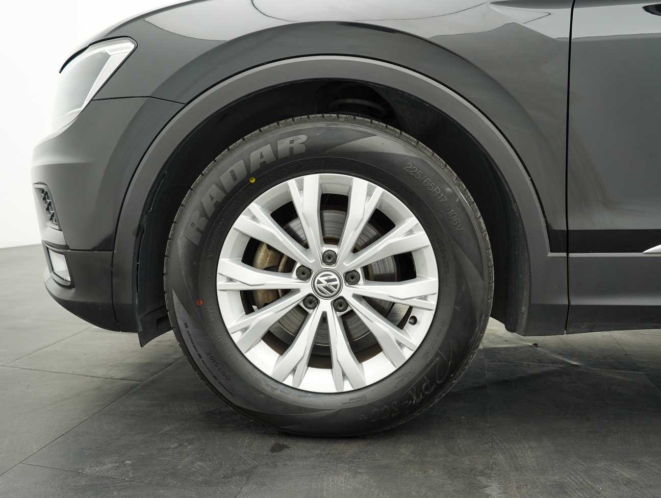 terpakai 2017 Volkswagen Tiguan TSI Comfortline 1.4