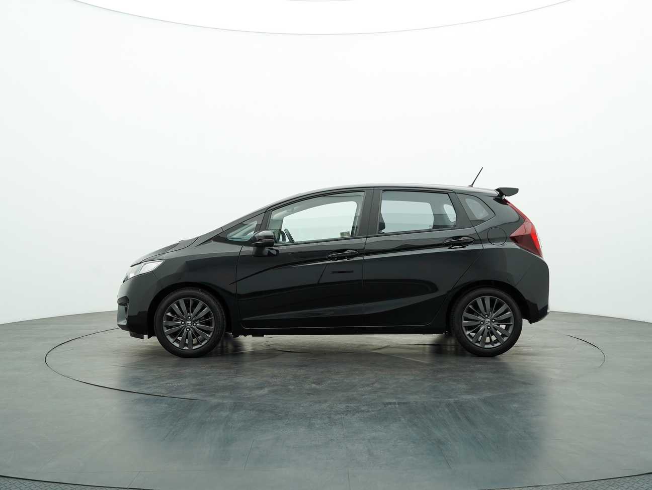 used 2014 Honda Jazz V 1.5