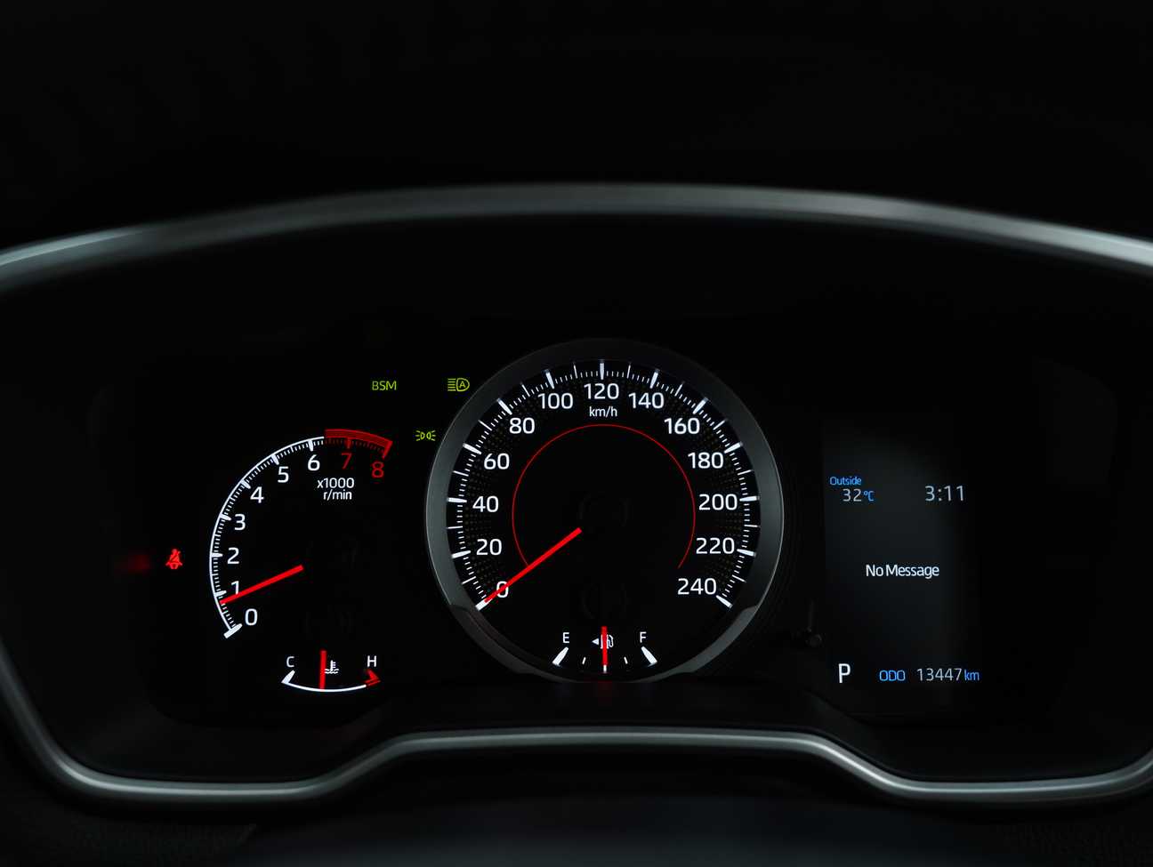 used 2025 Toyota Corolla Cross V 1.8